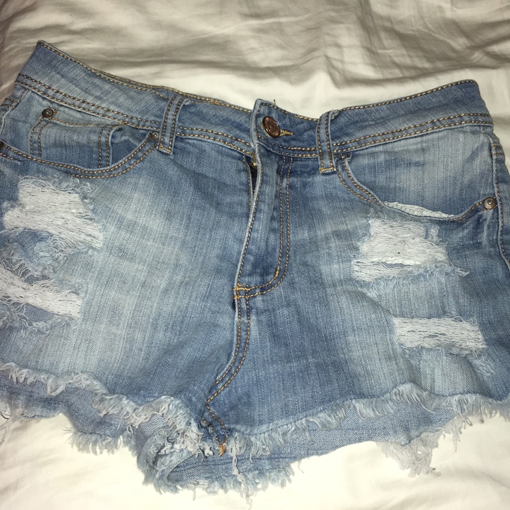 Distressed high waisted shorts